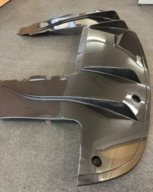 720s REAR CARBON DIFFUSER - Image 3