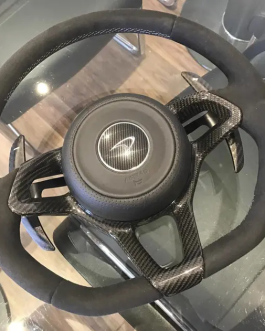 Universal steering wheel for McLaren